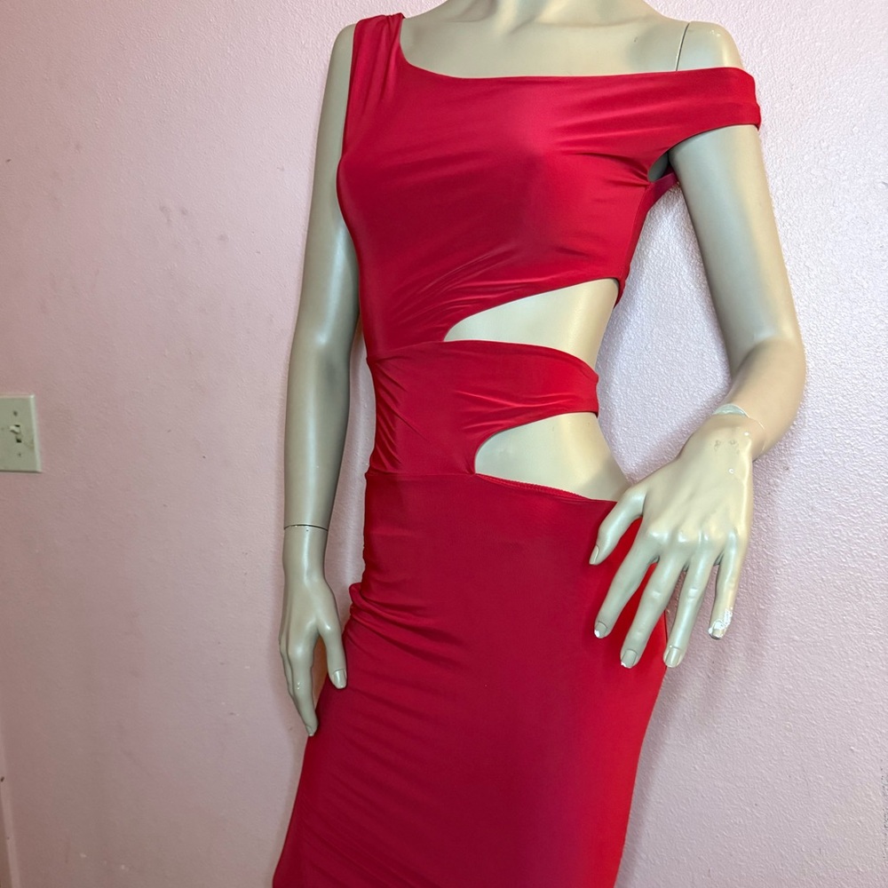 Windsor Red Cutout One-Shoulder Midi Dress – Size S (NWT)